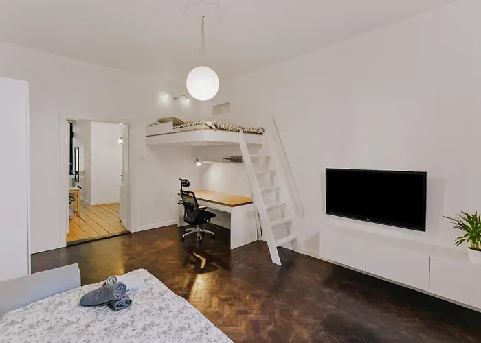 Traugutta Loft